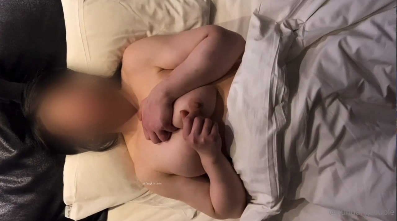 498DDH-141 【繊細なマッサージとは真逆の豪快に揺れる美オッパイ。